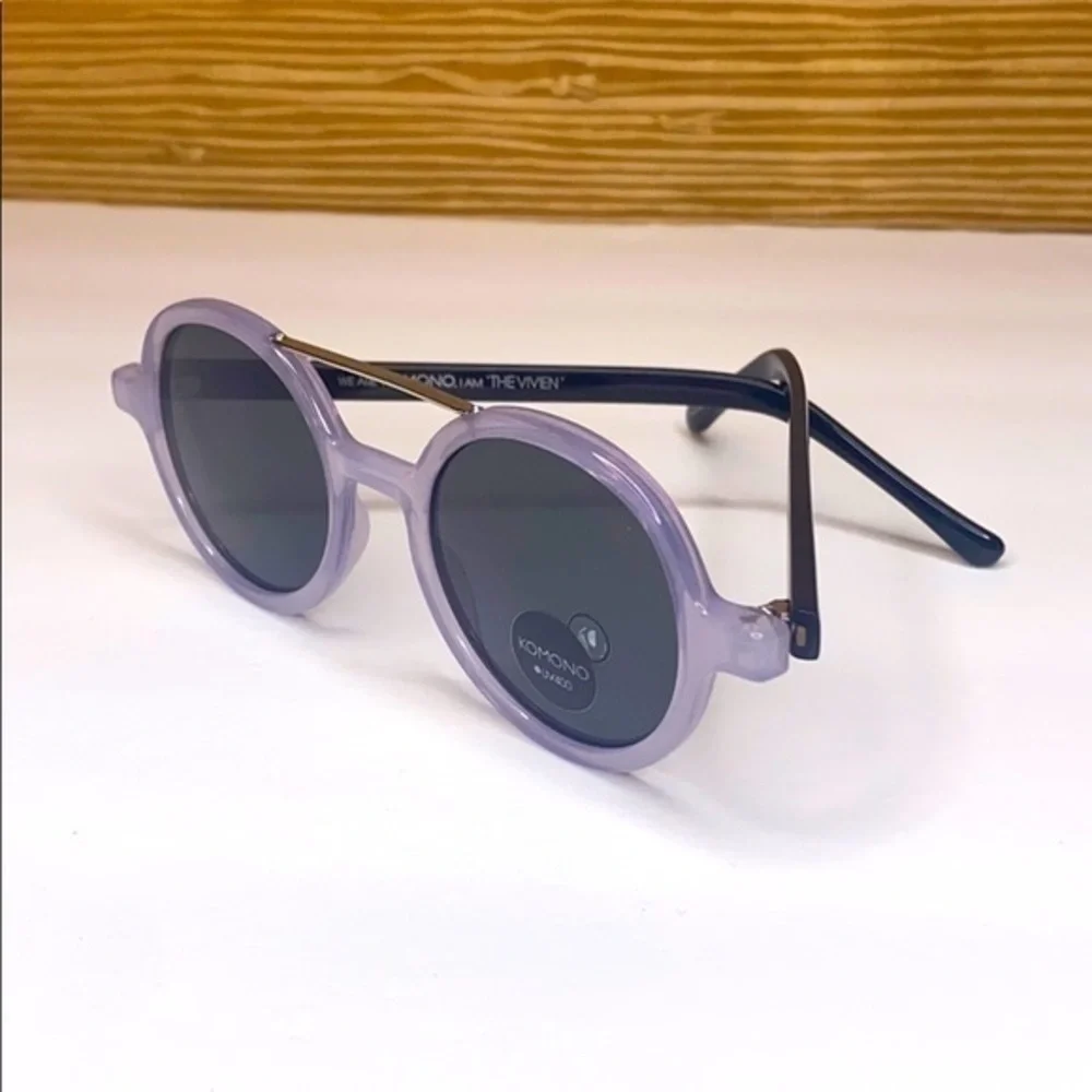 New KOMONO Vivien Violet / Black Sunglasses purple round